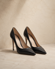 Gianvito Rossi Black Pumps, sleek pointed-toe black leather stilettos with nude lining