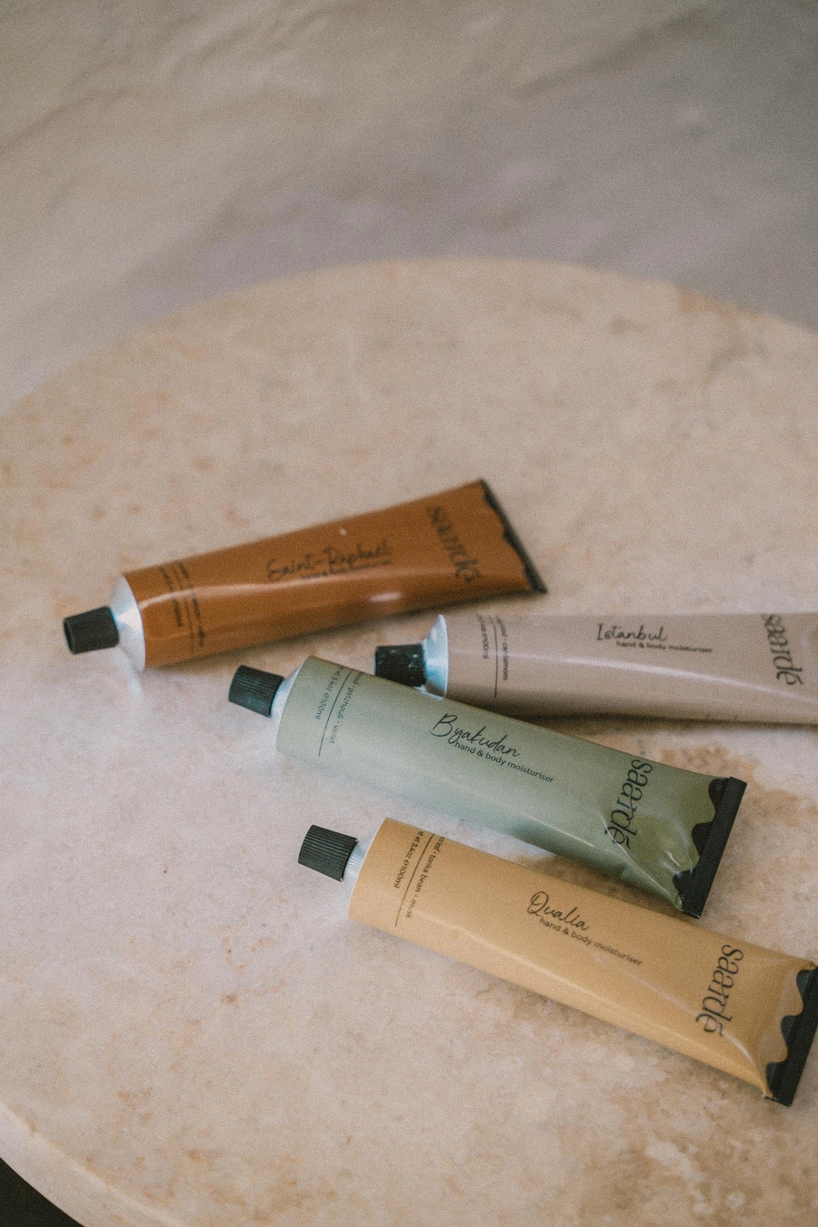 Hand and Body Moisturiser Qualia