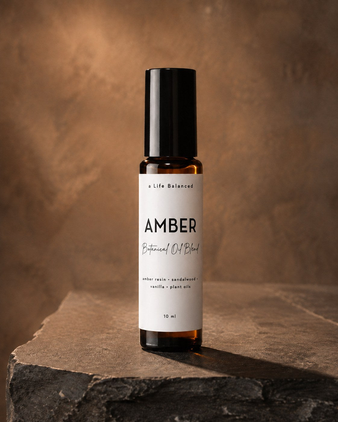 Amber botanical oil blend roll-on by a Life Balanced, 10 ml