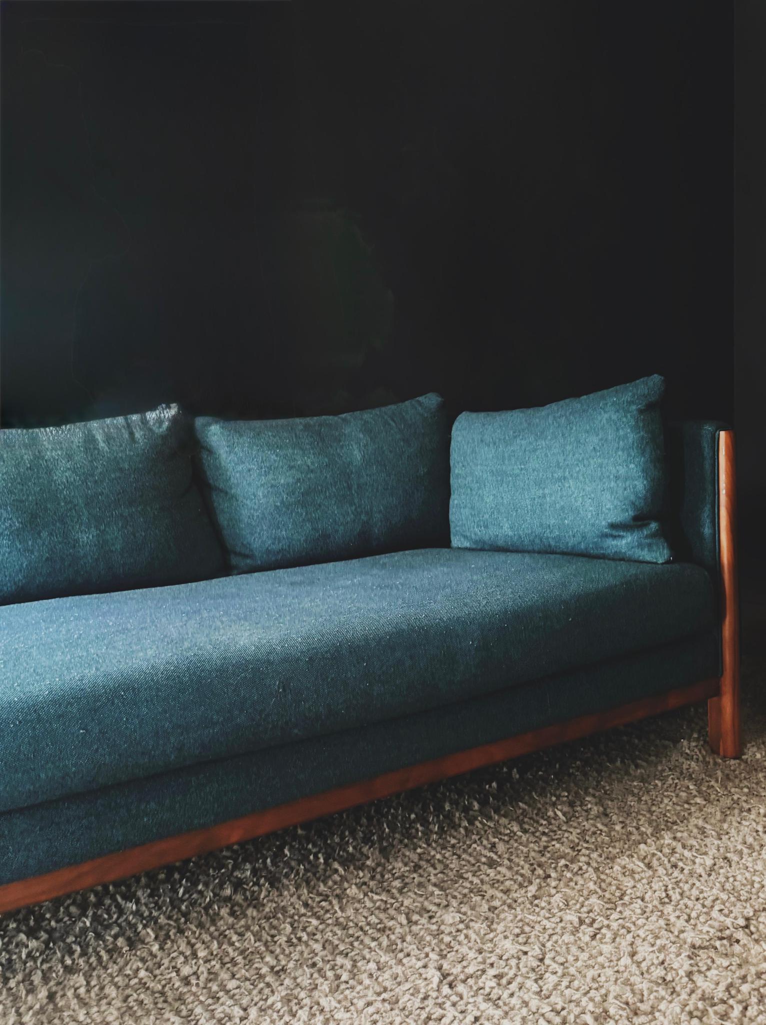 Emmy Design Sectional Sofa