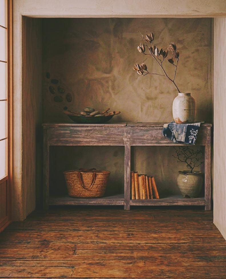 The Twin Teak Console