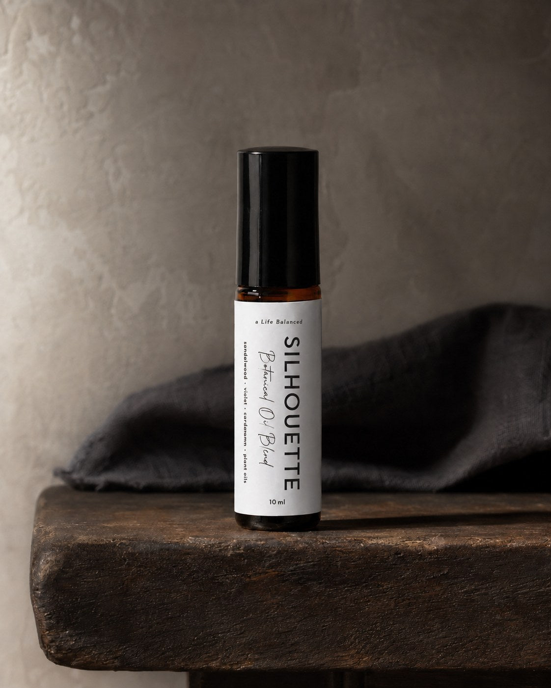 Silhouette botanical oil blend roll-on by a Life Balanced, 10 ml