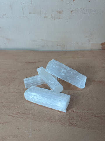 GIFT - Raw Selenite Crystal Stick