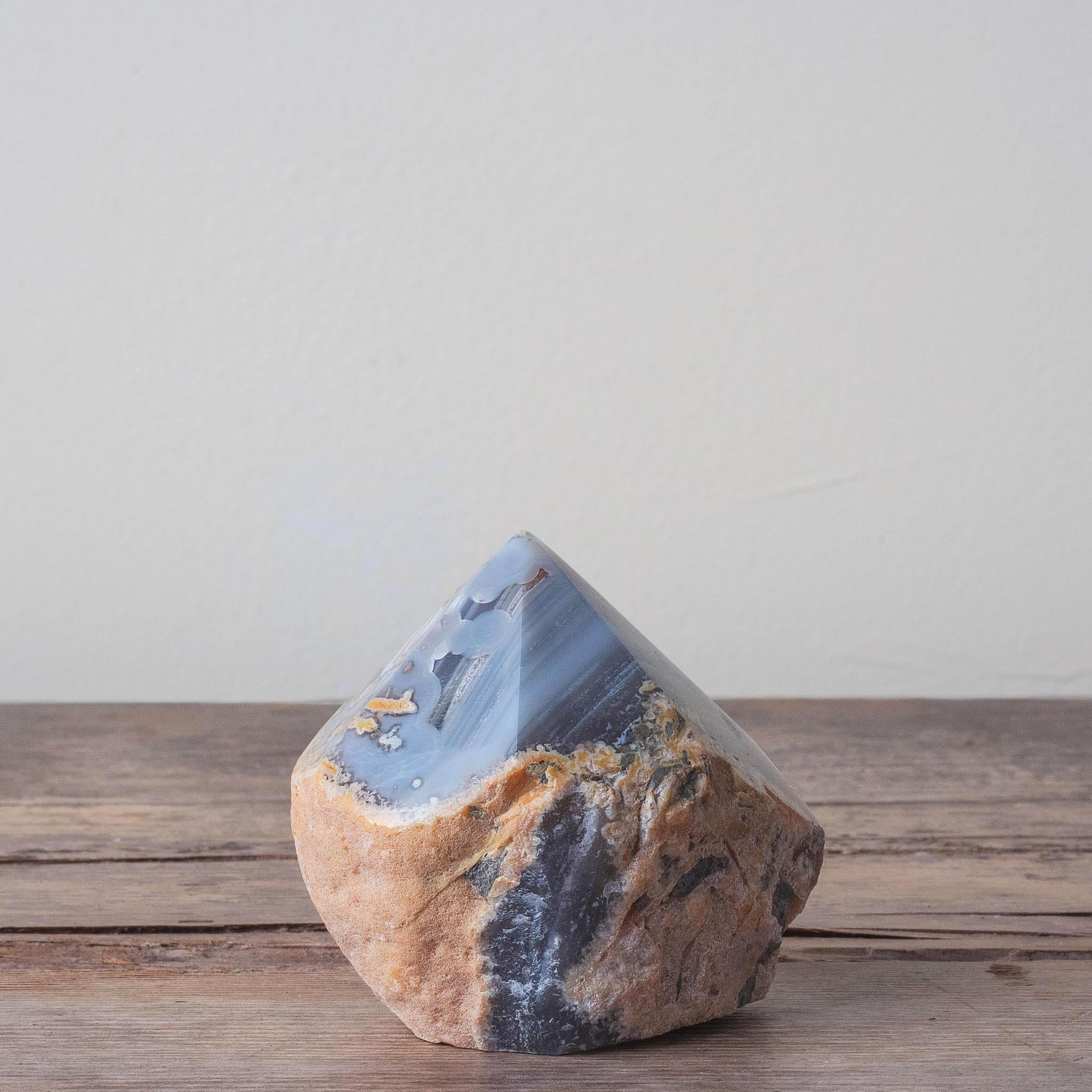 Cut Base Agate Point