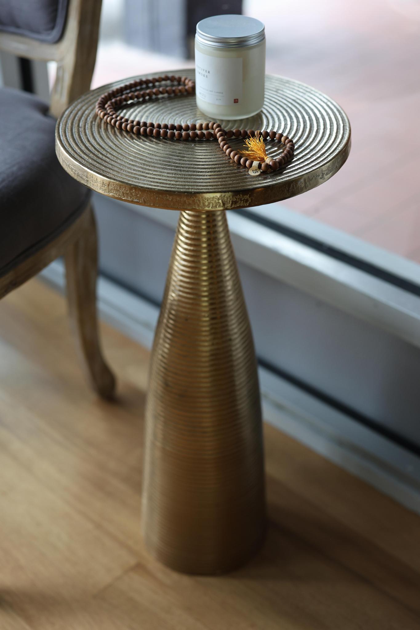 Antique Ripple Table