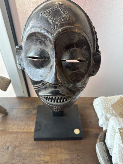 Ancient African Mask No.05