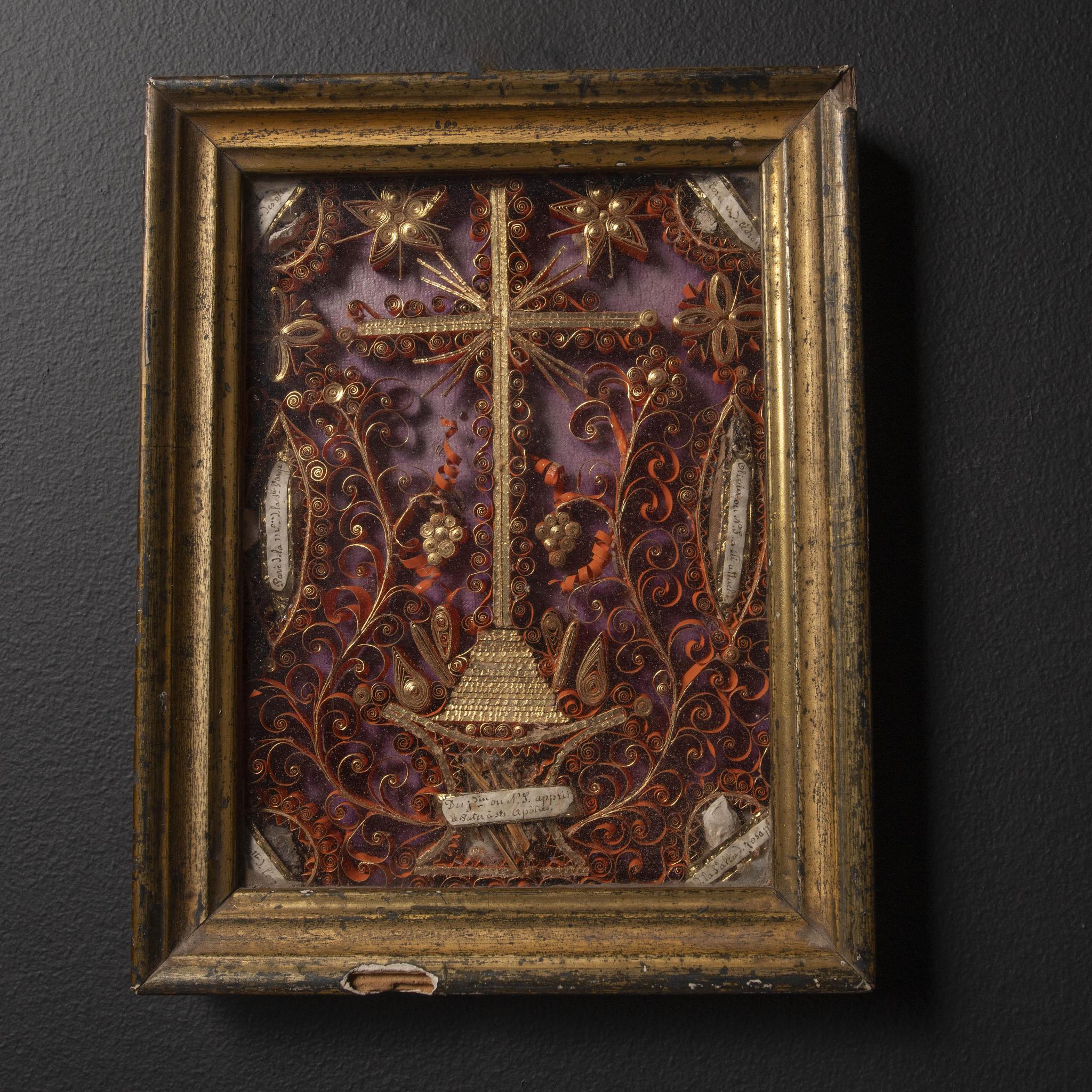 Paperolle Reliquary Gold Art