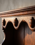 Second detail of the carved acorn scallop valance