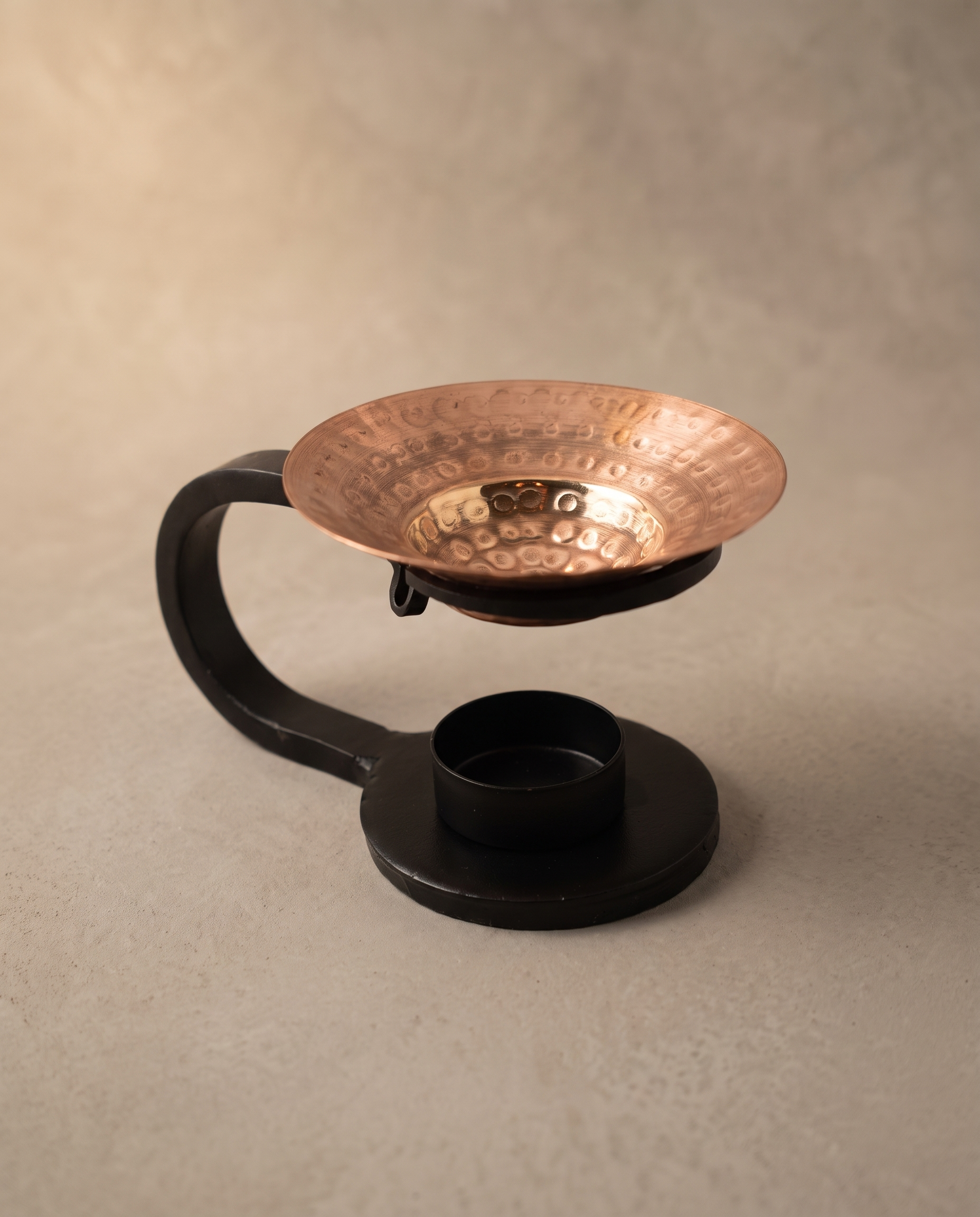 Copper and Iron Resin Burner